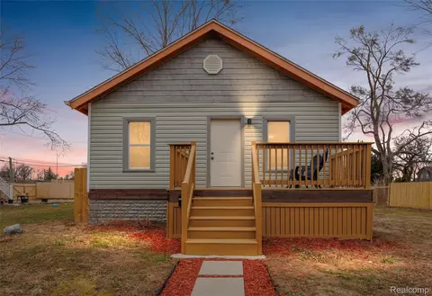 12617 Filbert St, Detroit, MI 48205