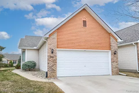 9390 Rayna Dr, Davison, MI 48423