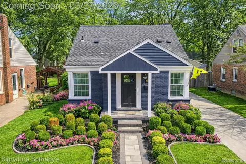 1961 Washington Blvd, Birmingham, MI 48009
