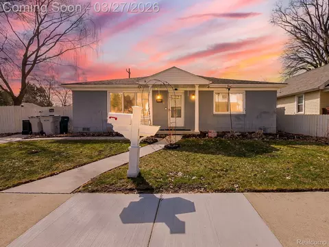 115 W Elza Ave, Hazel Park, MI 48030