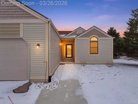 9517 Maplewood Ct, Richfield, MI 48423