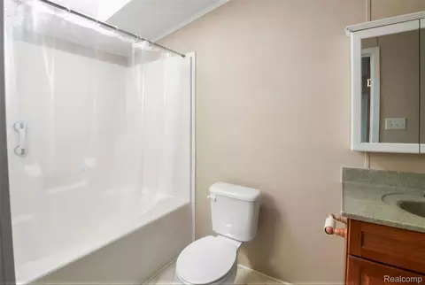 Bath - 3539 Berry Dr, Ash, MI 48117 photo 1 of 1