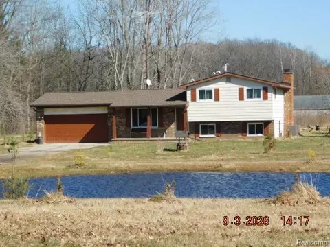 3816 Five Lakes Rd, Arcadia, MI 48461
