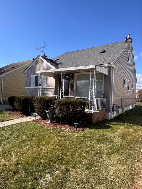 4022 Helen Ave, Lincoln Park, MI 48146