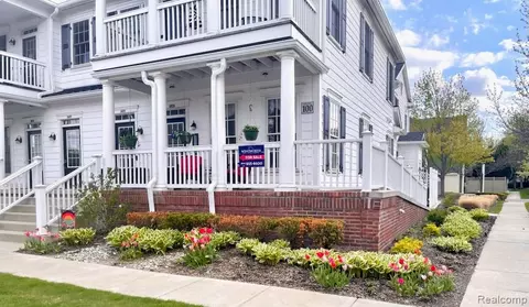 50223 Monroe St, Canton, MI 48188