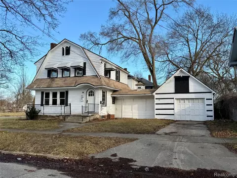 3403 Rust Ave, Saginaw, MI 48601