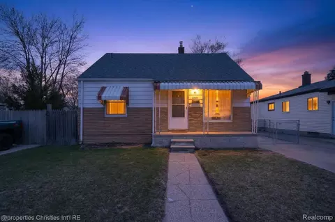 23044 Harding Ave, Hazel Park, MI 48030