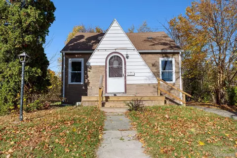 256 Cedardale Ave, Pontiac, MI 48341