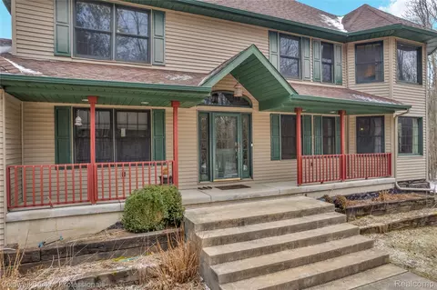 Exterior - 4090 N Fordney Rd, Richland, MI 48626 photo 2 of 10