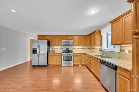 Kitchen - 4090 N Fordney Rd, Richland, MI 48626 photo 3 of 3