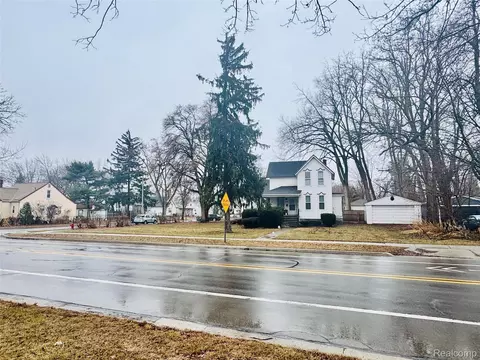 1418 E Lincoln Ave, Royal Oak, MI 48067