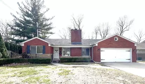 505 Anita Ave, Grosse Pointe Woods, MI 48236