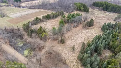 00 Hitchcock Rd, White Lake, MI 48383