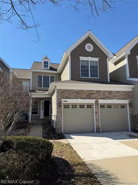 26459 Fieldstone Dr #30, Novi, MI 48374