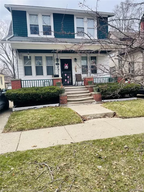 7291 Auburn St, Detroit, MI 48228