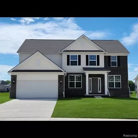 51425 Deerbrook Dr, Macomb, MI 48042