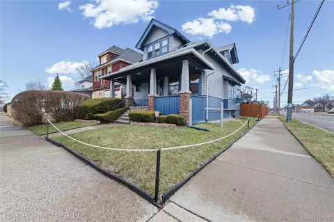 5302 Crane St, Detroit, MI 48213