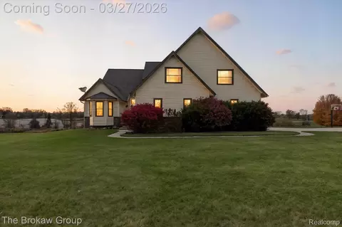 9028 Gale Rd, Goodrich, MI 48438