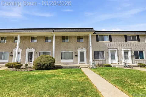 28332 Universal Dr #148, Warren, MI 48092