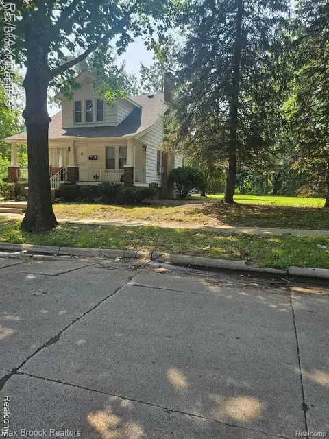 17951 Prospect St, Melvindale, MI 48122