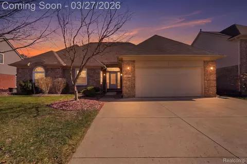 6450 Gallery Dr, Canton, MI 48187