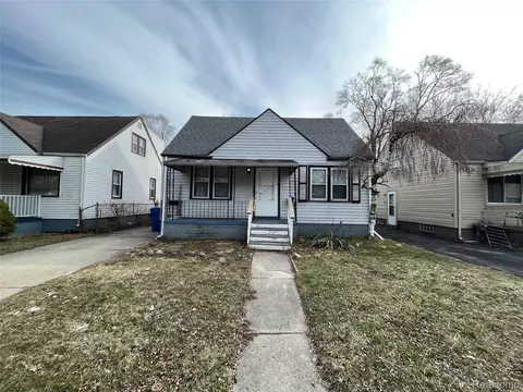 7552 Westminster Ave, Warren, MI 48091