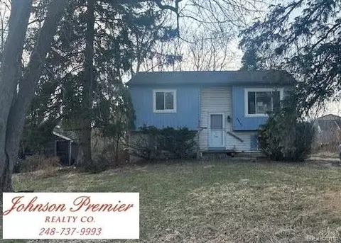 12915 Franklin St, Grand Ledge, MI 48837