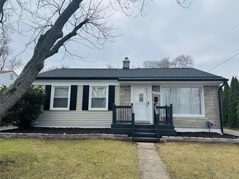 4711 Rosewold Ave, Royal Oak, MI 48073