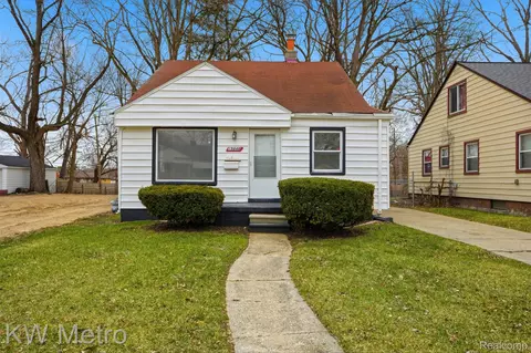 19848 Winston St, Detroit, MI 48219