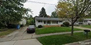 1006 Attwood Dr, Lansing, MI 48911