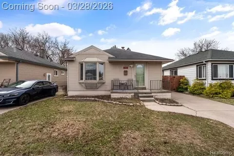 1461 Champaign Rd N, Lincoln Park, MI 48146