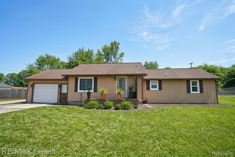 3101 W Maple Ave, Mundy, MI 48507