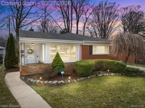805 Butternut Ave, Royal Oak, MI 48073