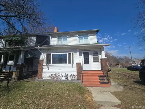 336 Grove St, Highland Park, MI 48203