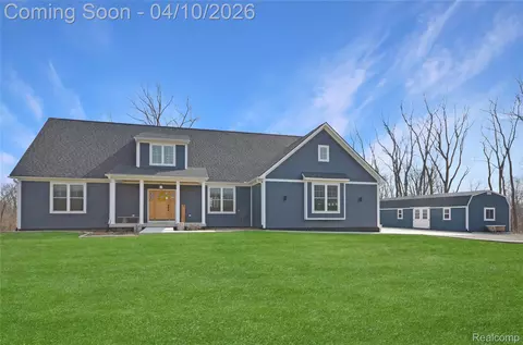 70336 Welding Rd, Richmond, MI 48062
