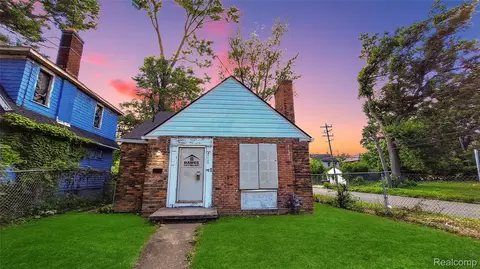 4715 Buckingham Ave, Detroit, MI 48224