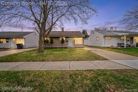 8339 Birch St, Taylor, MI 48180