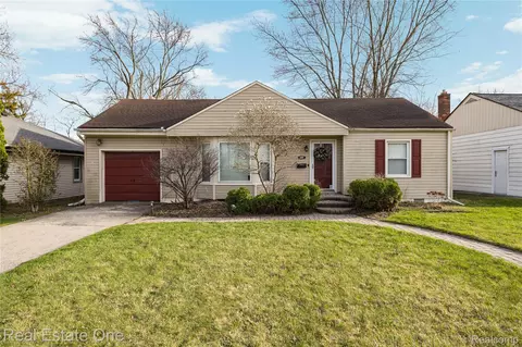 4313 Berkshire Rd, Royal Oak, MI 48073