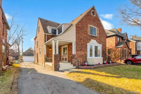 16121 Rosemont Ave, Detroit, MI 48219