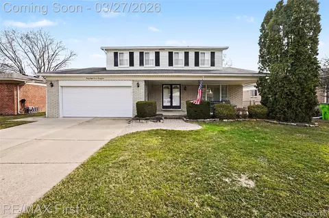 38796 Bramham St, Clinton Township, MI 48038