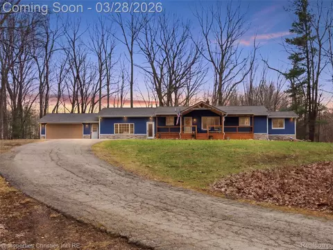4050 Five Lakes Rd, North Branch, MI 48461