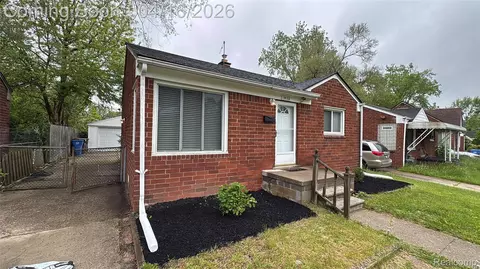 1073 Colonial Dr, Inkster, MI 48141