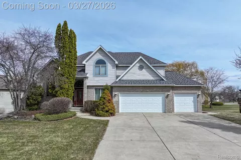 6476 Stonebrook Ln, Flint, MI 48433