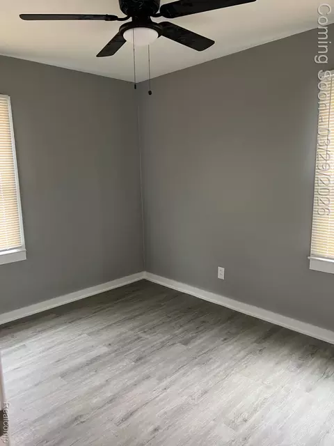 9078 Artesian St, Detroit, MI 48228 photo 8