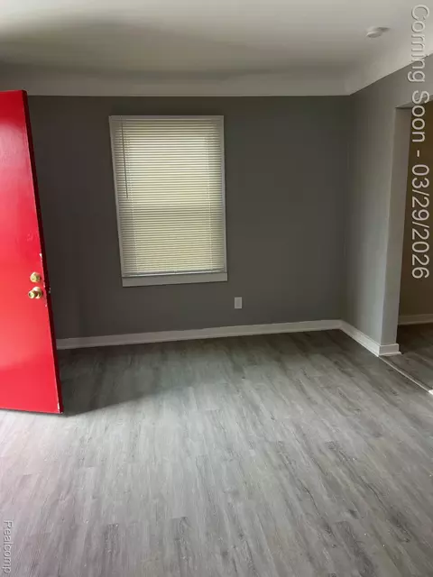 9078 Artesian St, Detroit, MI 48228 photo 6
