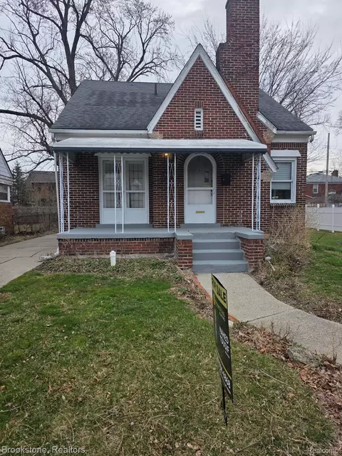 15496 Minock St, Detroit, MI 48223