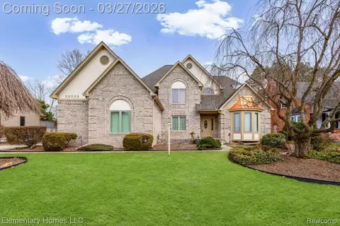 56688 Portsmouth Dr, Shelby Township, MI 48316