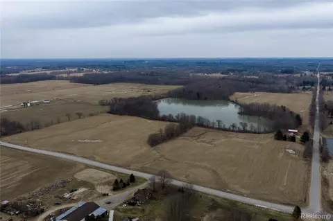 000 Shay Lake Rd, Dayton, MI 48744