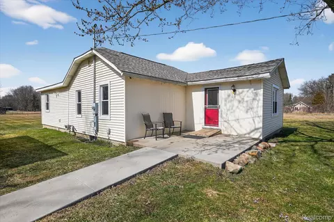 1138 Nutana Blvd, Mount Morris, MI 48458