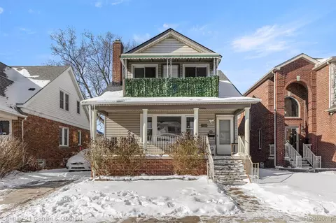 4913 Middlesex St, Dearborn, MI 48126